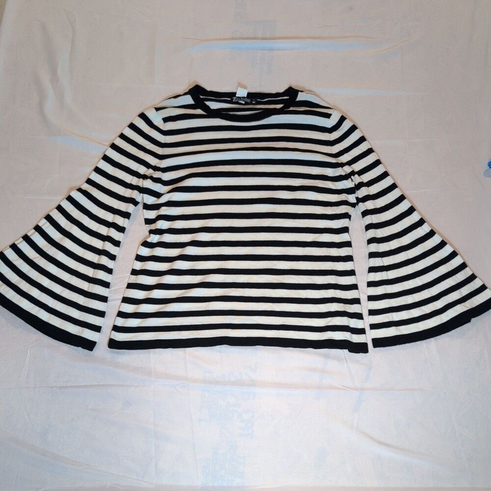 7th avenue design studio New York Co top Striped With Flared Sleeves Size L